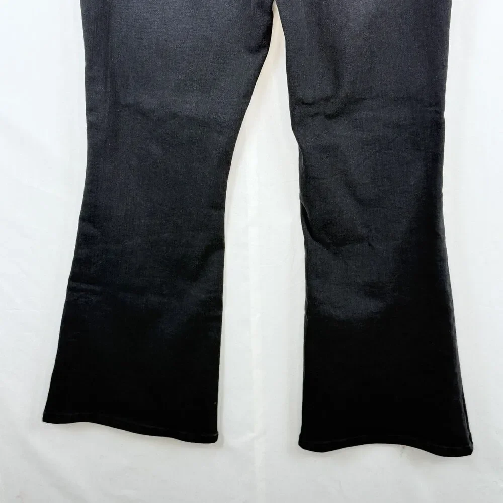 Free People We The Free Jayde Crop Flare Jeans Size 33 New